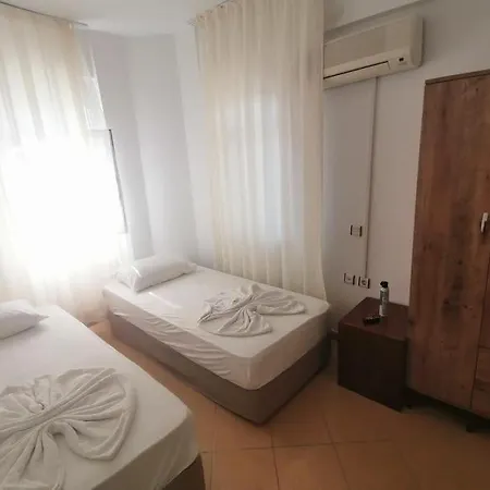 Okurcalar çimtur Tatil Sitesi * Alanya